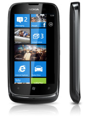 Nokia-Lumia-610-1