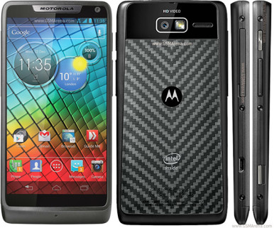 Motorola RAZR i XT 890 je fantastične izrade