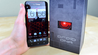htc-droid-dna-unboxing-thumb