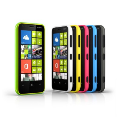 Nokia Lumia 620 je dostupan u živopisnim bojama