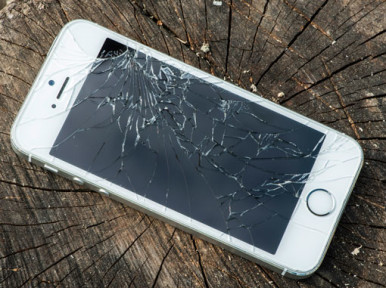 broken-iphone-display