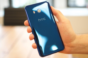 htc-u11-blue